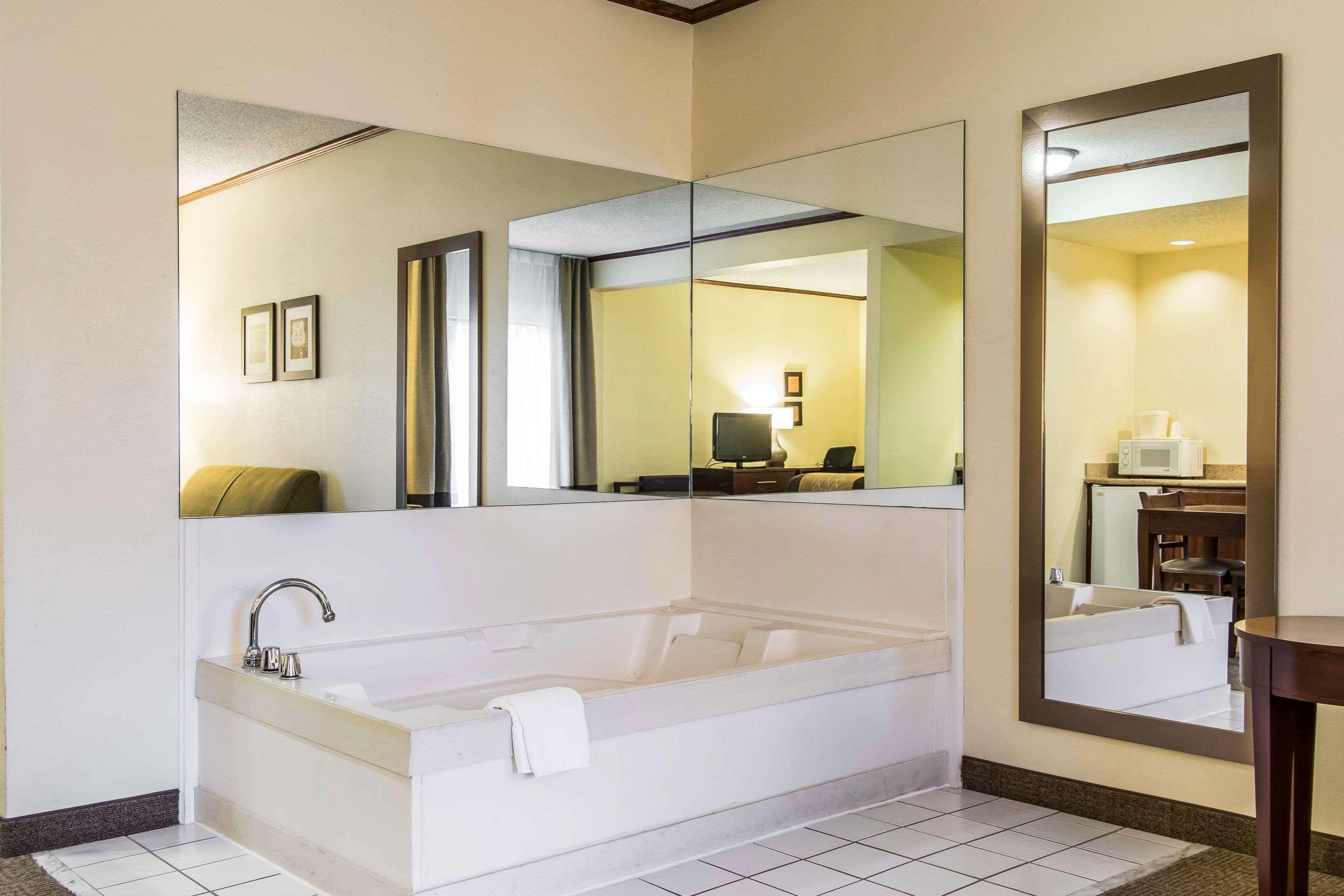 Ardmore Inn & Suites Ardmore Luaran gambar